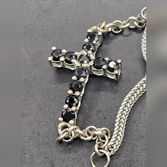 Spinel Cross Bolo Bracelet - Picture 6 of 7